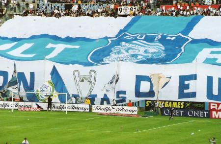 37-OM-SEDAN 02.jpg